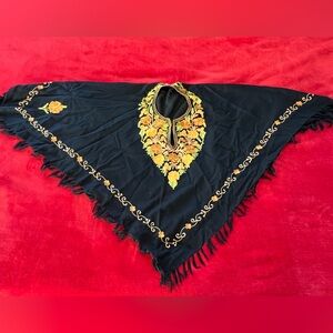 Embroidered Kashmiri Wool Poncho – Floral Design, Fringe Edges (Never worn)